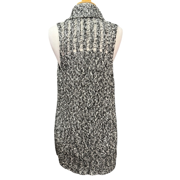 Chico's Sweater Vest Size M Black White - Picture 5 of 9